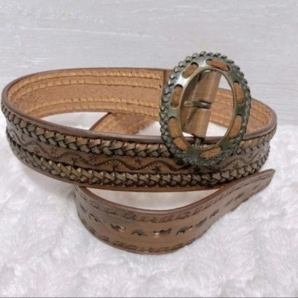 Streets Ahead genuine leather belt Size L Color Brown
